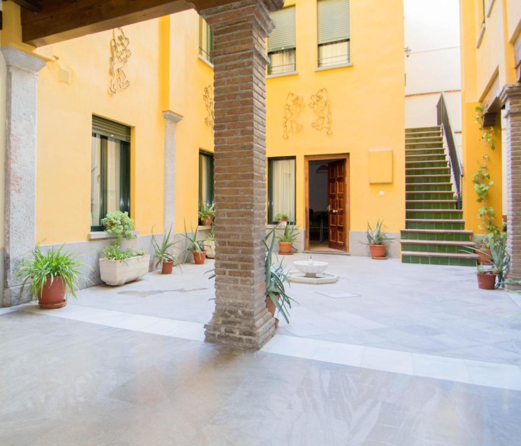 Alcazaba Apartment กรานาดา ภายนอก รูปภาพ