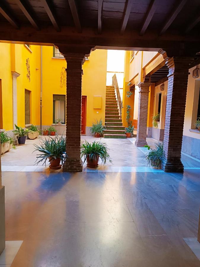 Alcazaba Apartment กรานาดา ภายนอก รูปภาพ