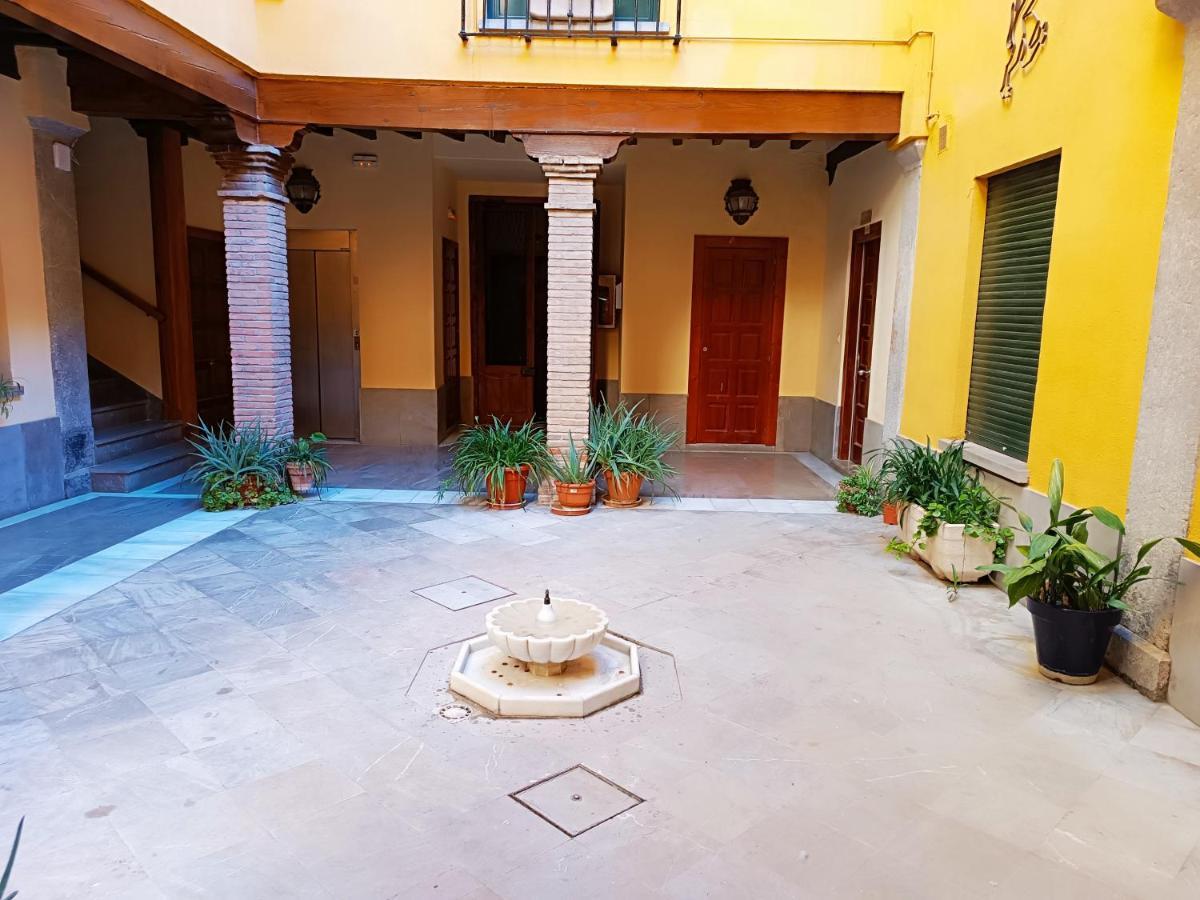 Alcazaba Apartment กรานาดา ภายนอก รูปภาพ